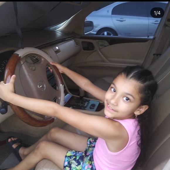 Mercedes Benz e 320 - Picture 3 of 7